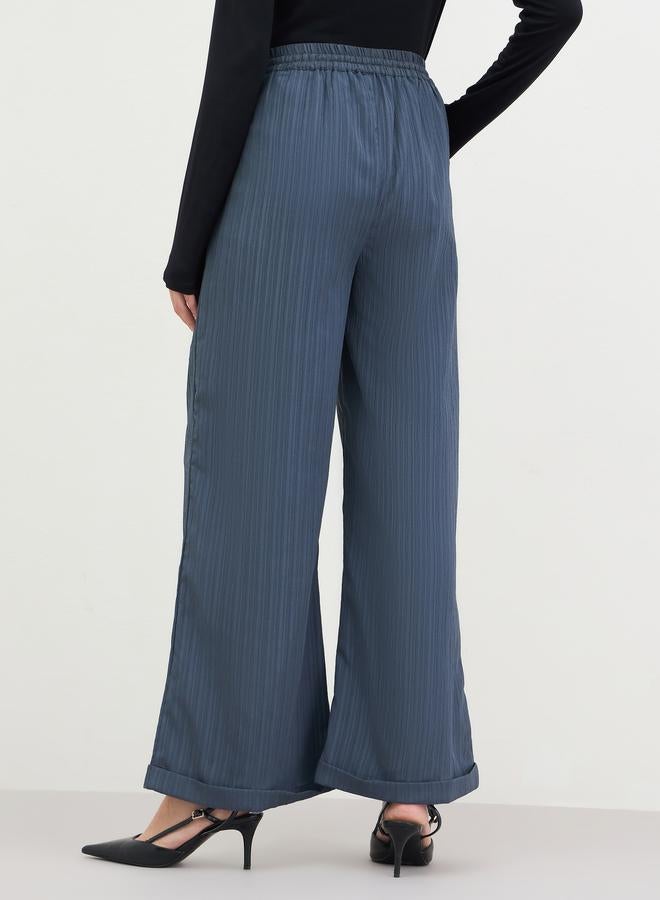 Styli Women Grey Textured Wide Leg Trousers - Image 3